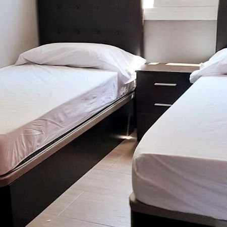 Exclusive House Close To Airport 엘프라트데로브레가트 외부 사진